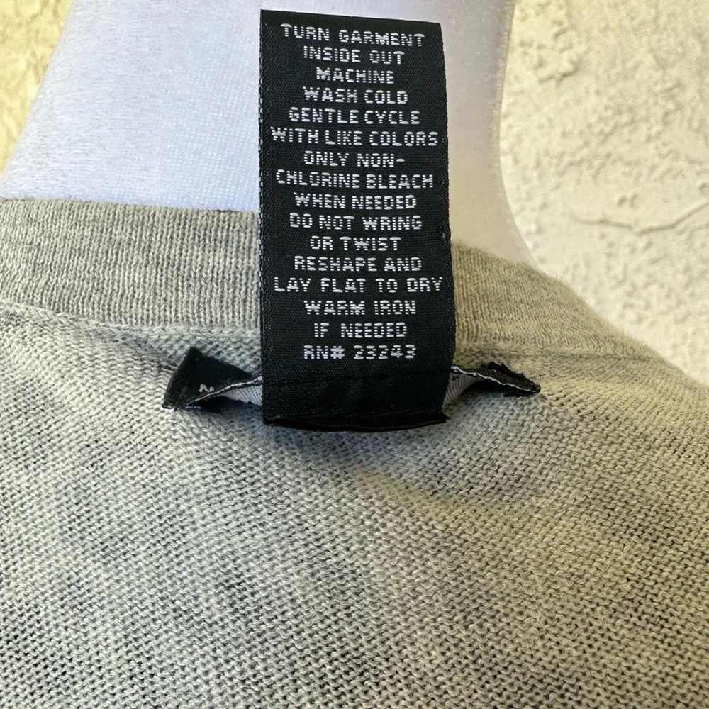 New York & Company Cardigan & Tank Sweater Set; Black & Gray Leopard; Sz Medium - Picture 15 of 16